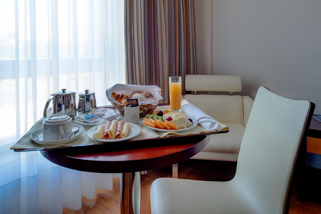 Vip Executive Santa Iria Hotel Santa Iria de Azoia Eksteriør bilde